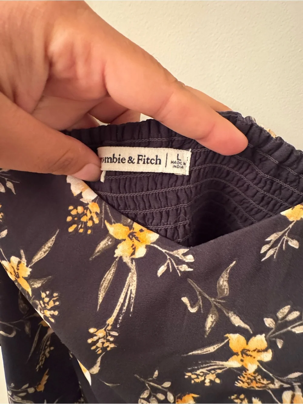 Abercrombie & Fitch soft drape